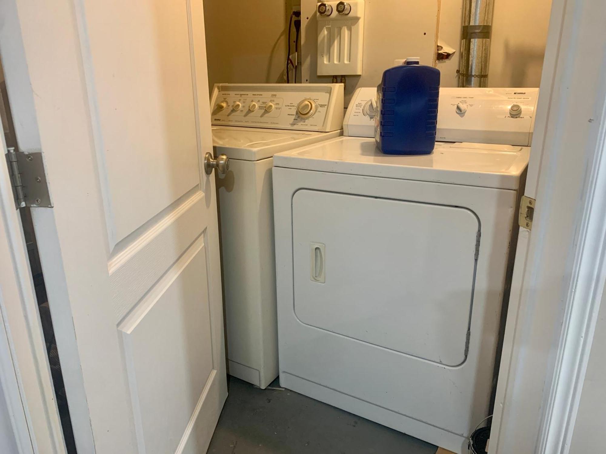 1 Room In A Cozy And Beautiful Basement Guelph Eksteriør bilde